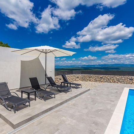 Holiday House San Michele Vrh  Экстерьер фото